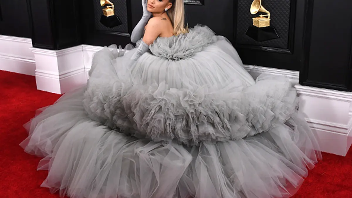 Ariana Grande's Grammys Dress Swallowed the Internet Whole Ariana Grande's Grammys Dress Swallowed the Internet Whole