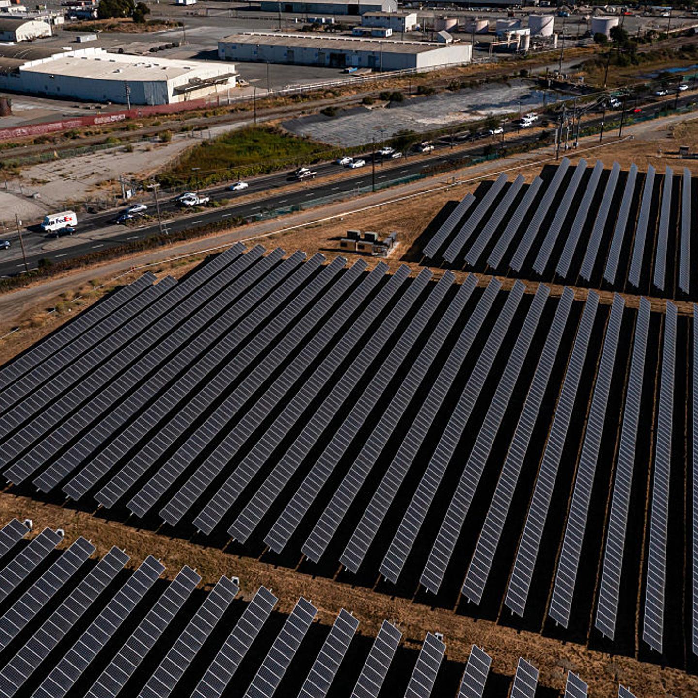 US Renewable Investments Fell 36% On Trump's Policies