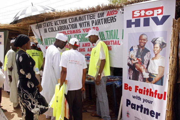 Health officials counsel guests on the p
