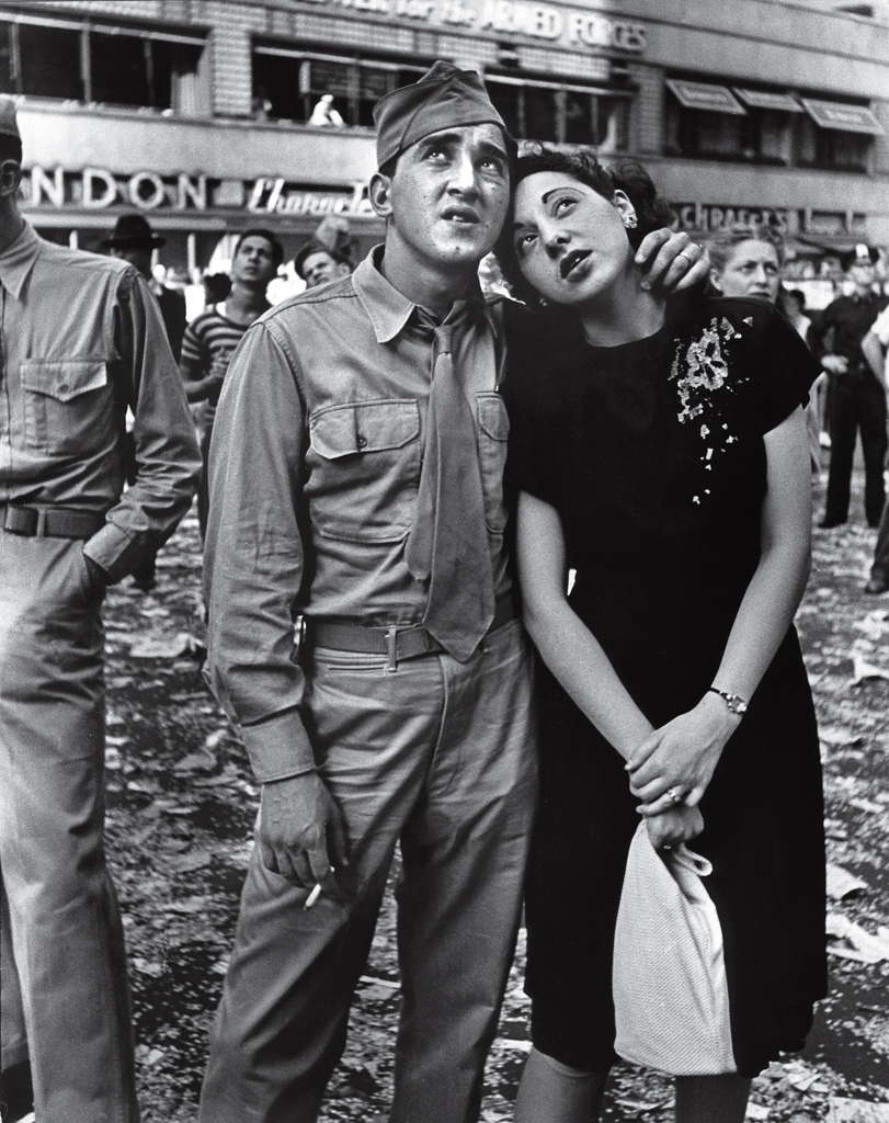 World War II: Photos We Remember