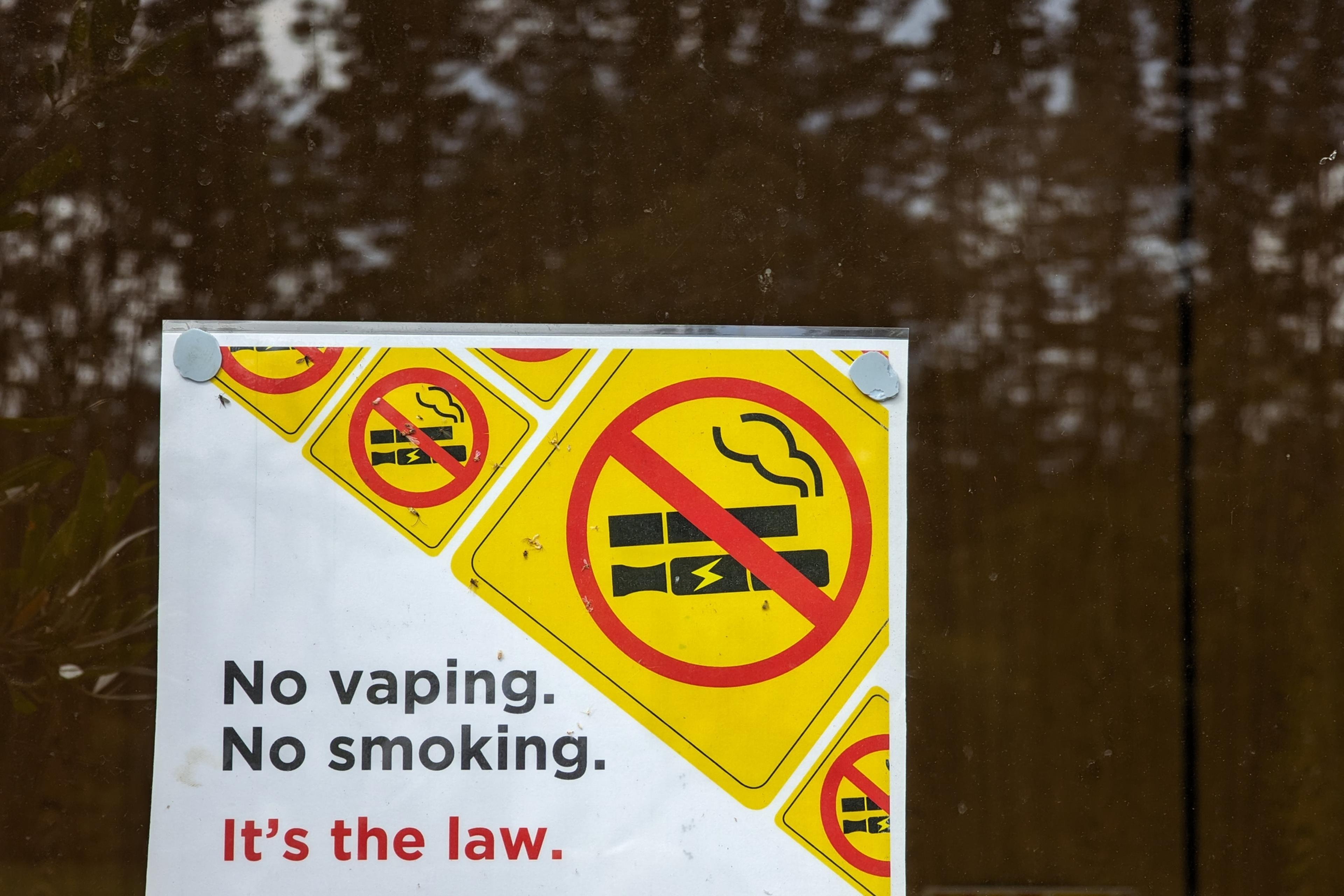 Australia's Ban on Disposable Vapes: What to Know Australia's Ban on Disposable Vapes: What to Know