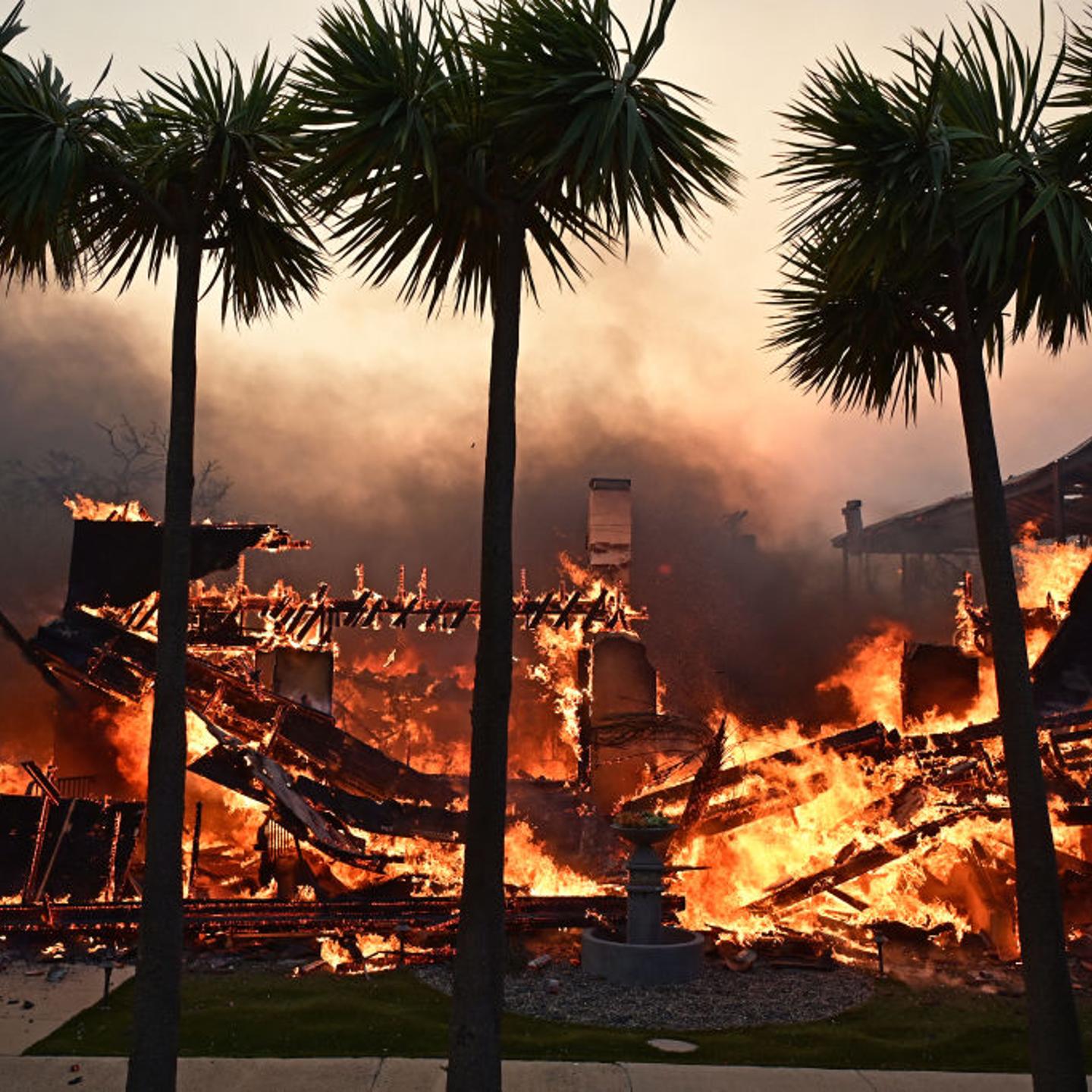 TOPSHOT-US-FIRE-CALIFORNIA