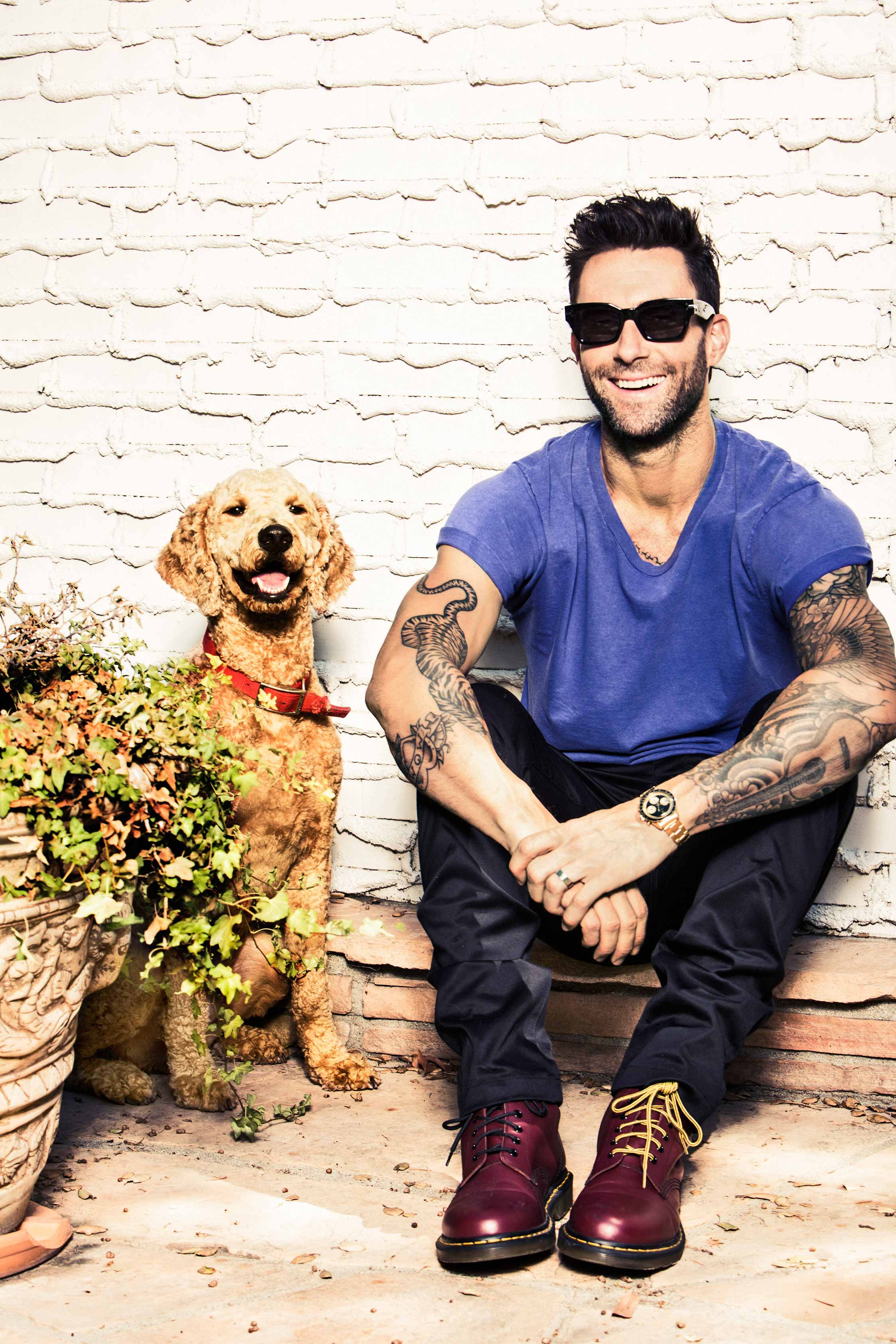 Maroon 5 Falls Off the Bandwagon