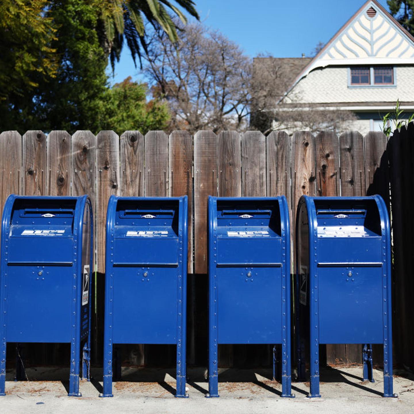 U.S. Postal Service Chooses UPS To Replace FedEx As Main Air Cargo Provider