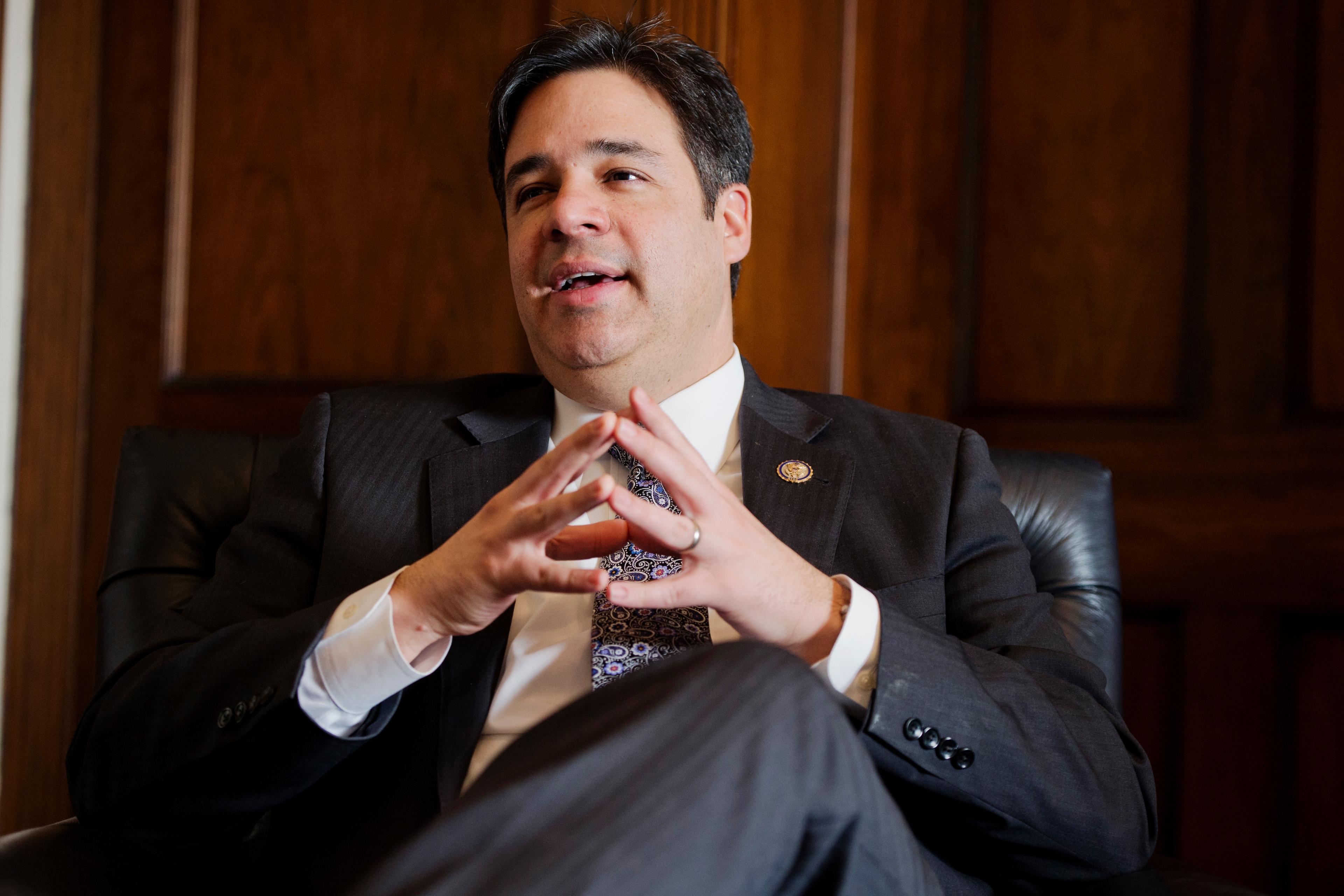 Raidul Laber Health Care Bill: Raul Labrador Says Nobody Dies Over Access