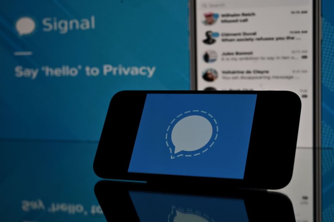 How Crypto Tools like Signal and Bitcoin Protect Democracy
