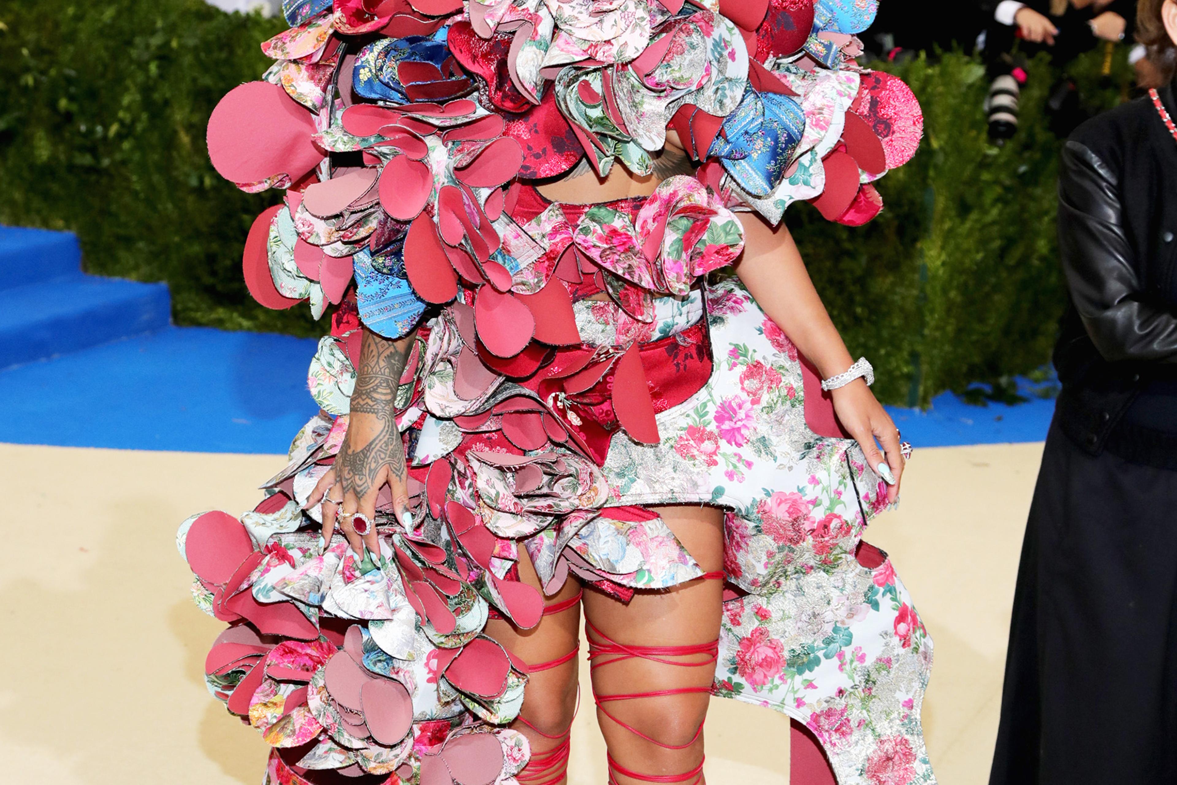 Met Gala 2017: Rihanna Wins internet with dress Met Gala 2017: Rihanna Wins internet with dress