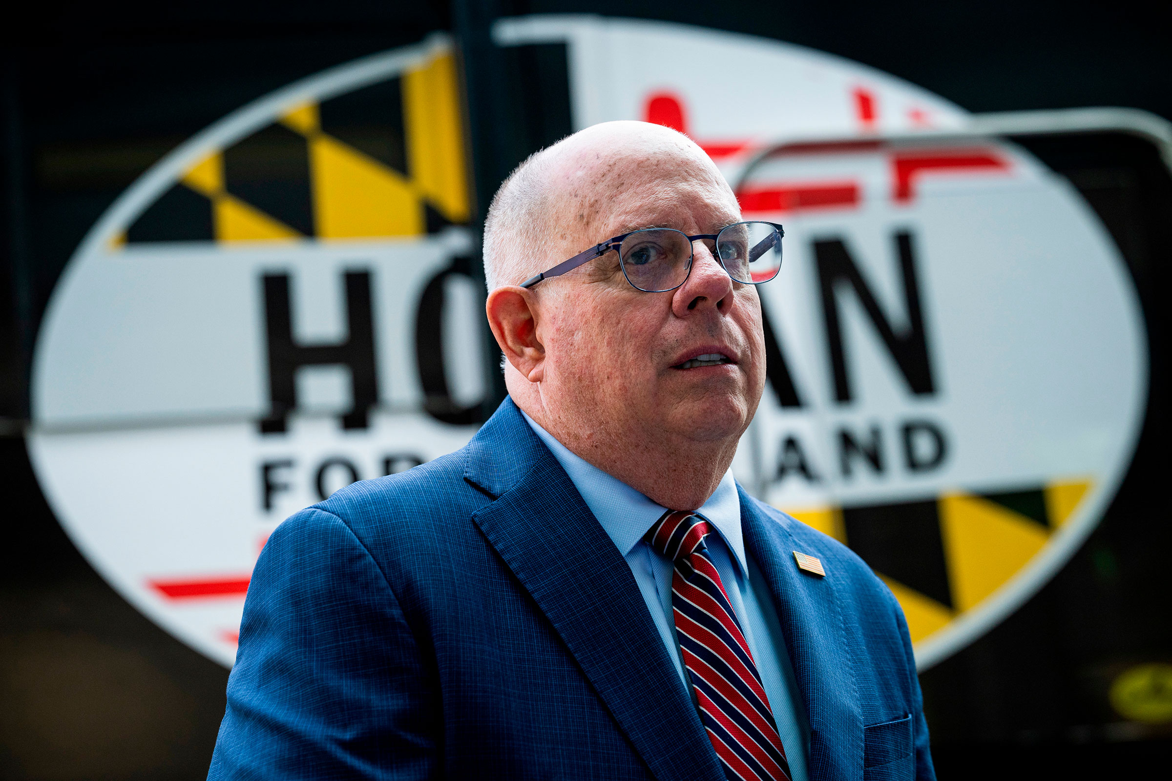 Senate Candidate Larry Hogan Tours AstraZeneca Facility