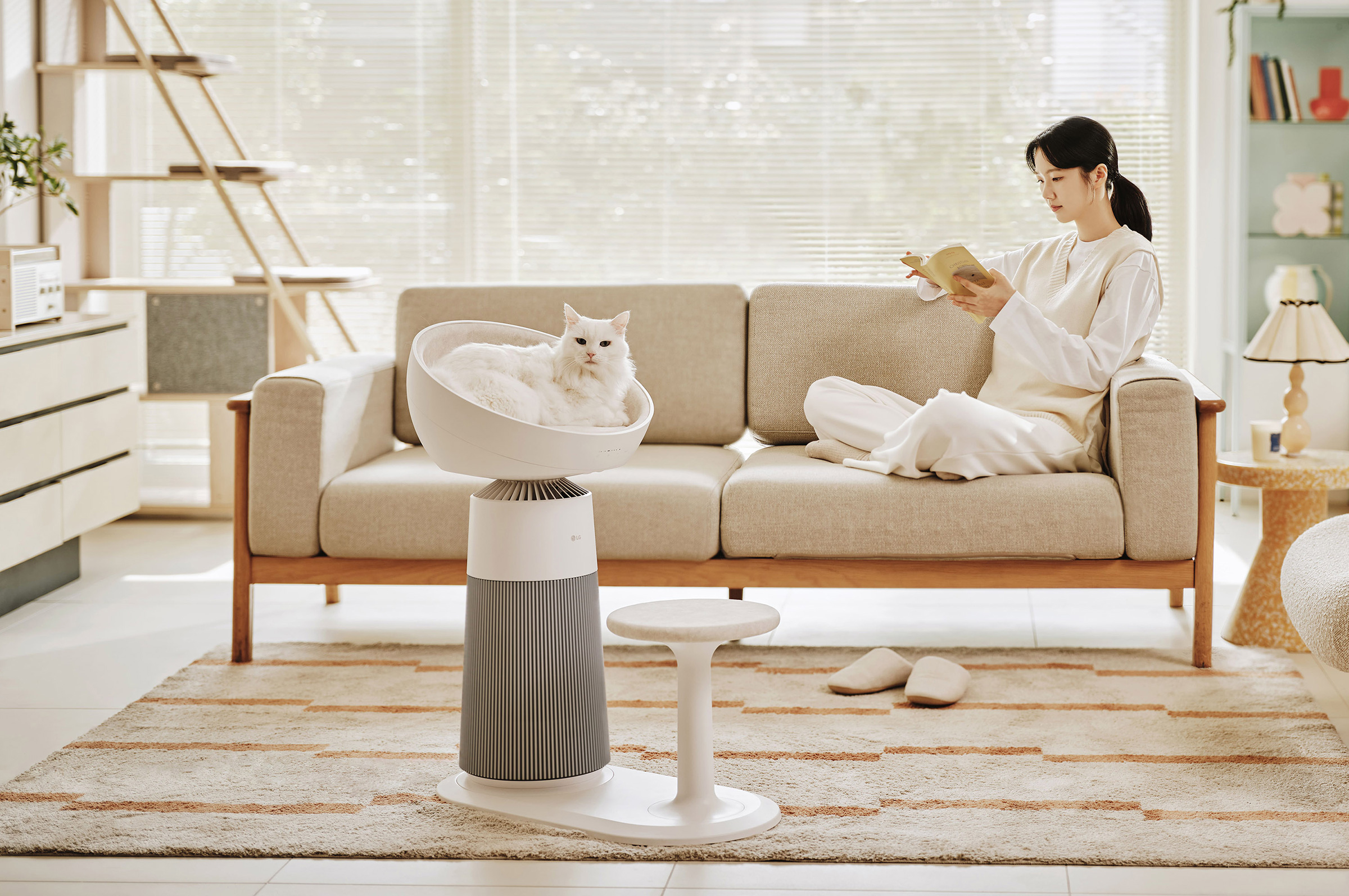 LG PuriCare AeroCat Tower: The Best Inventions of 2025