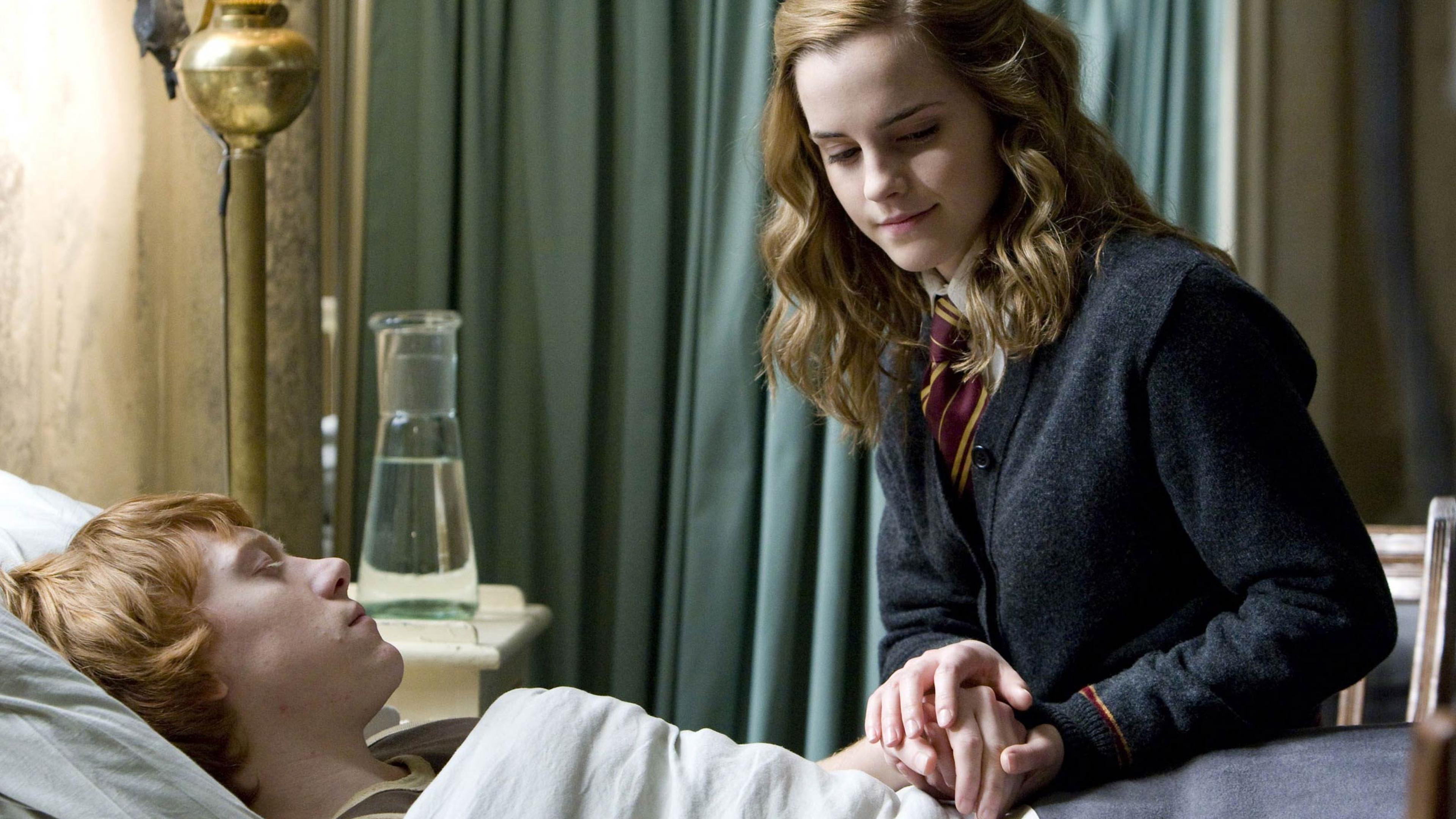 Photos: Emma Watson Over the Years