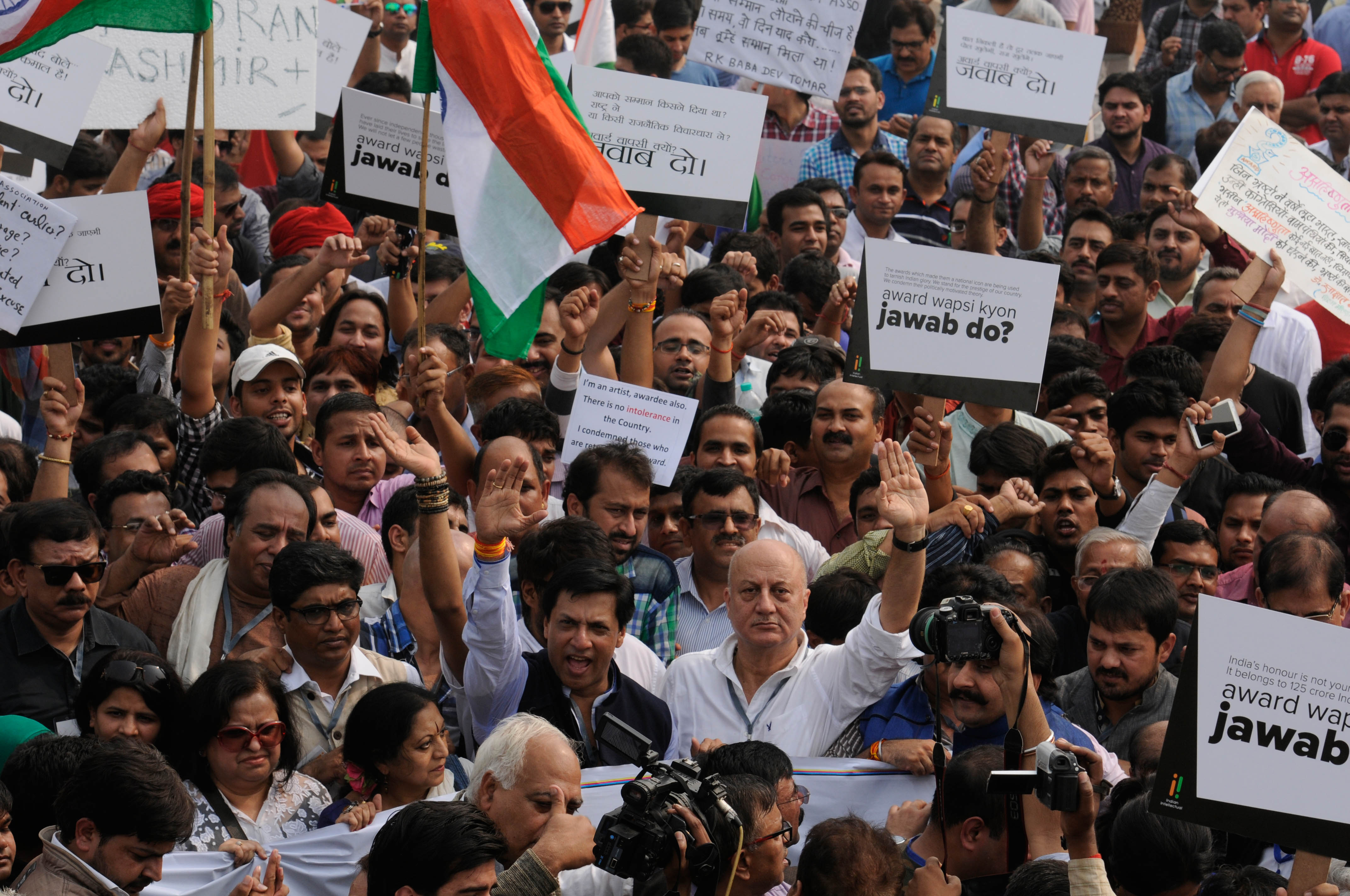 'March for India': Top Actor Leads Pro-Government Protest