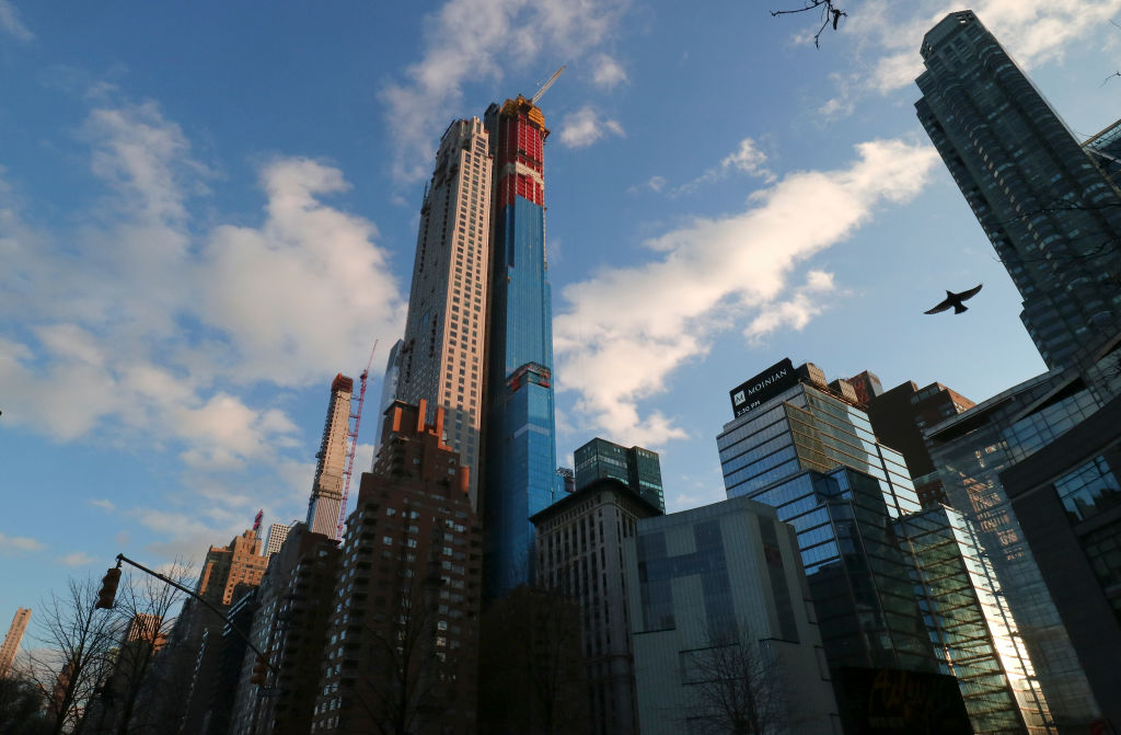Curated visual reference: Ny Penthouse Breaks Record For Most Expensive U S Home Photo Inspiration